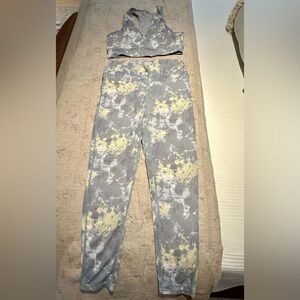 Mona B Gray and Yellow Tie-Dye Activewear Set
